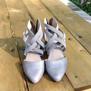 Eileen Fisher Juku Pump Women's 6.5 Silver Gray Suede Strappy Pointed Toe
